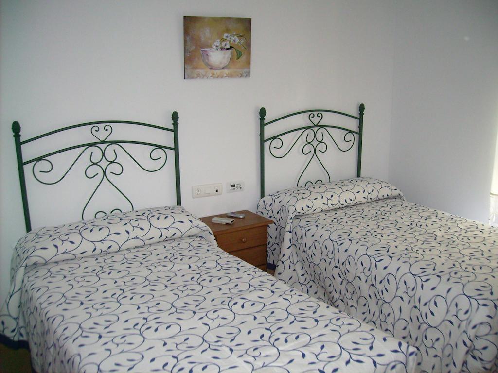 Hotel Delphos Moraleja Rom bilde